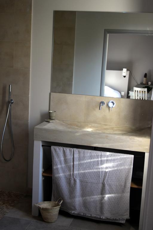 La Magnanerie De L'Isle B&B Habitación foto